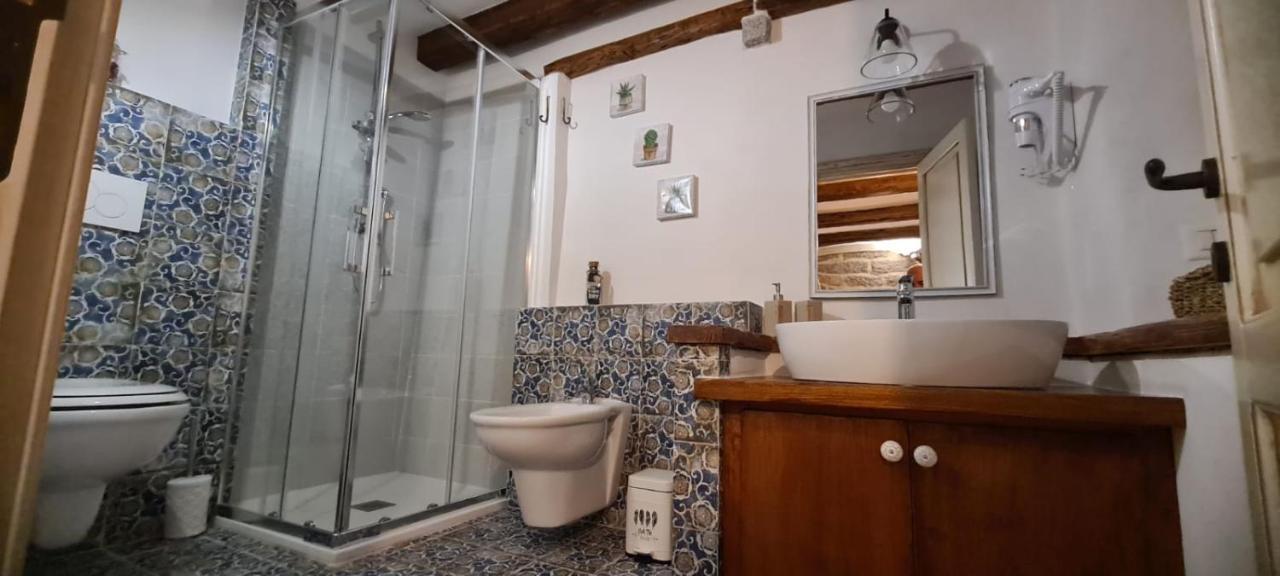 Kabula Bed and Breakfast Όλμπια Εξωτερικό φωτογραφία